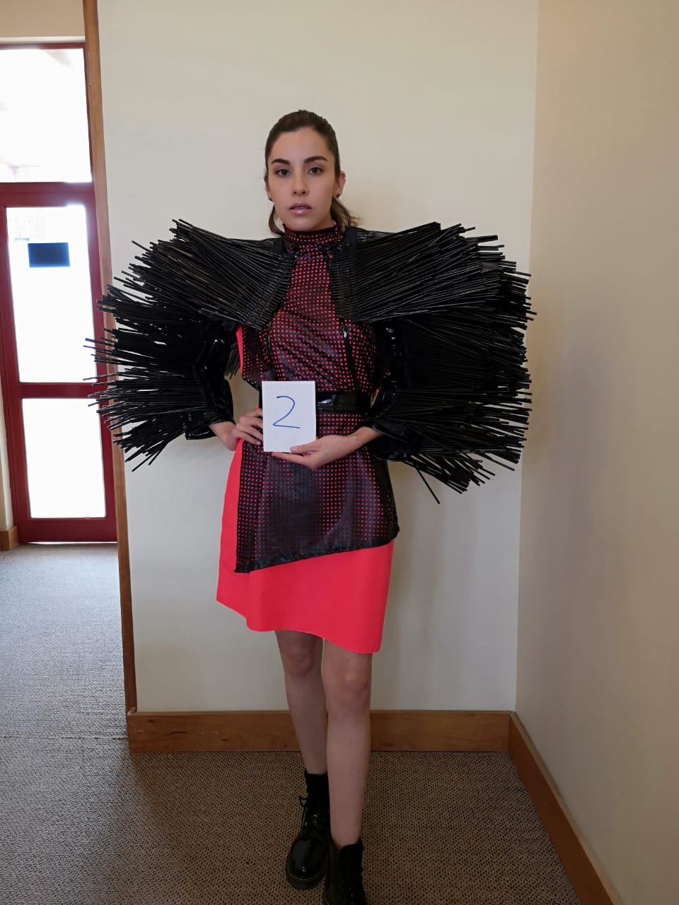 Línea de Vestuario basada en Sala Percepción de MIM