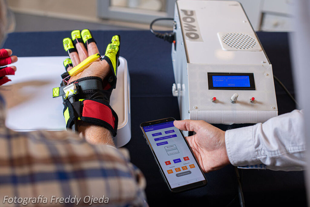 Etapa 2 (2020) Dispositivo Rehabilitación Pacientes Accidentes Cerebro Vascular