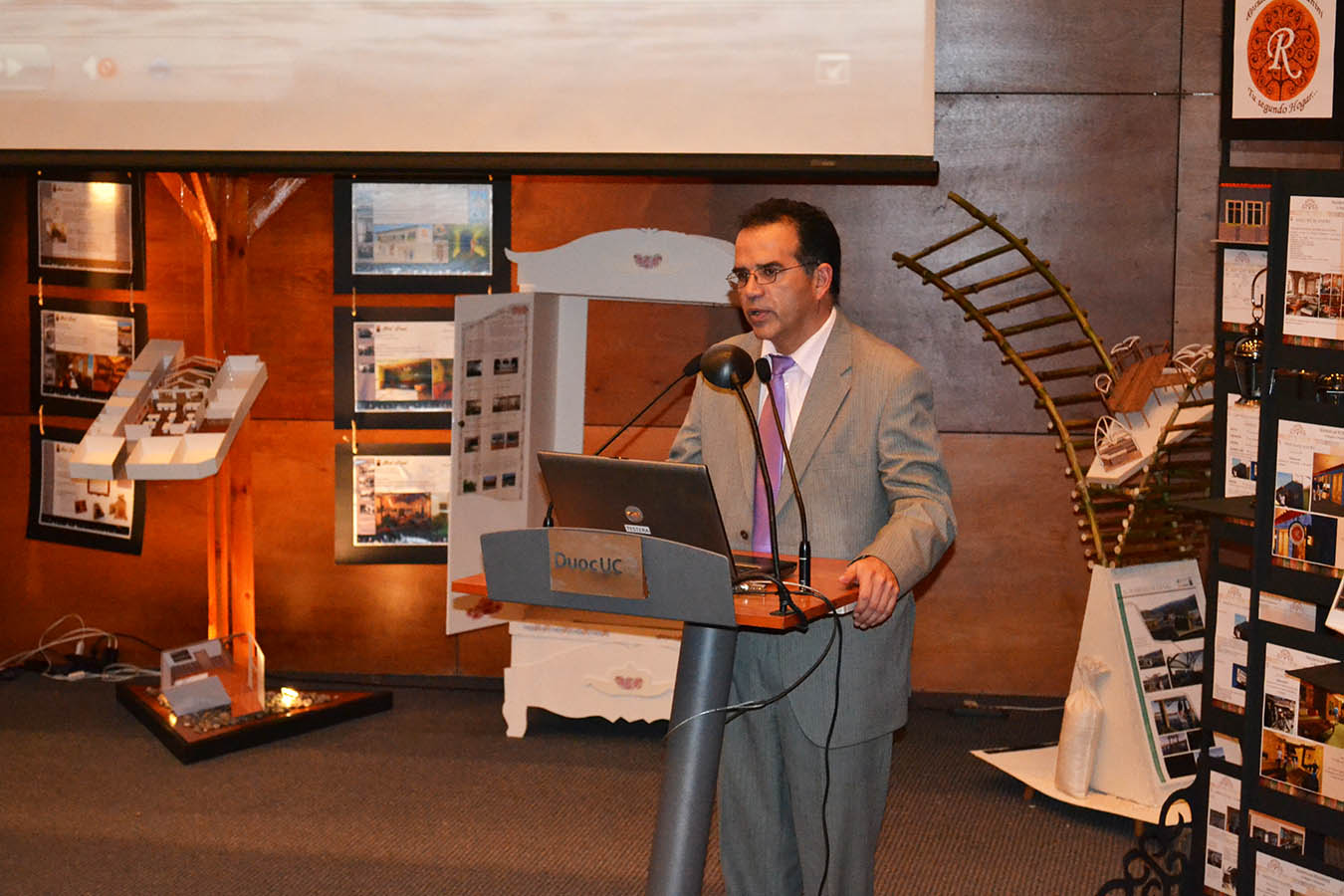 Diseño Pichilemu: + 70 Proyectos para Empresarios Locales