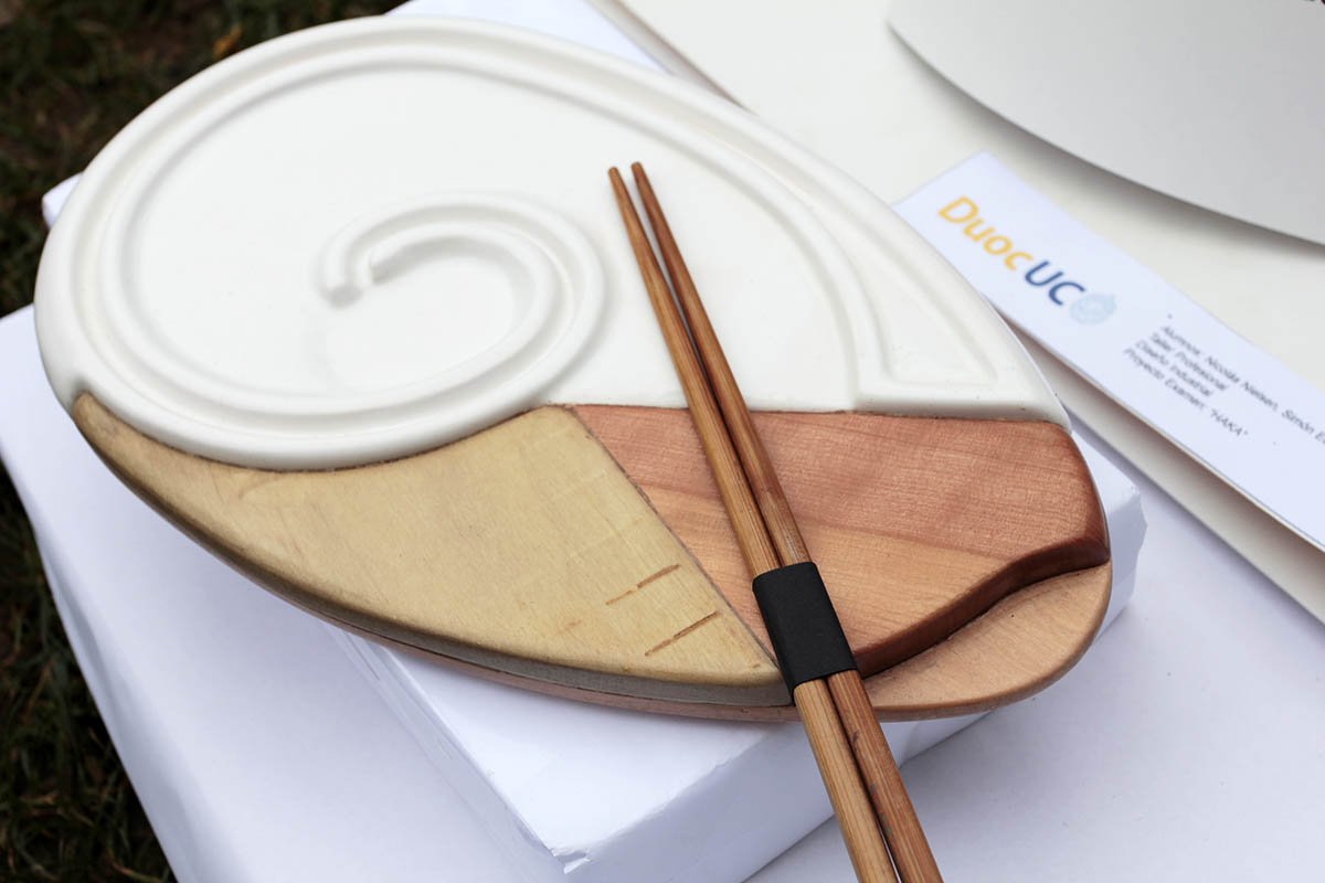 Productos Diferenciados en Cerámica Esmaltada y Madera