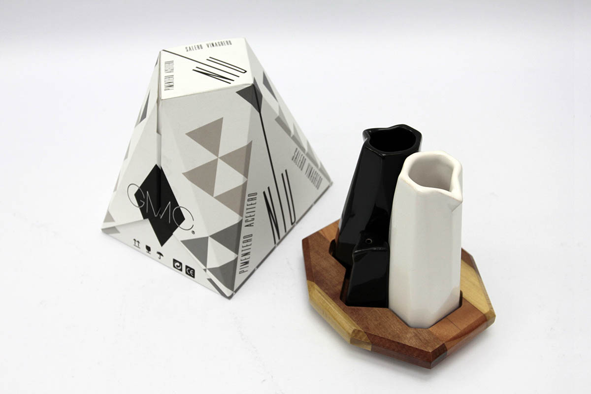 Productos Diferenciados en Cerámica Esmaltada y Madera