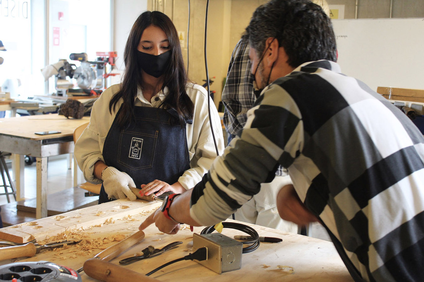 Workshop OFICIOS Fundación Madrugada Artesanos