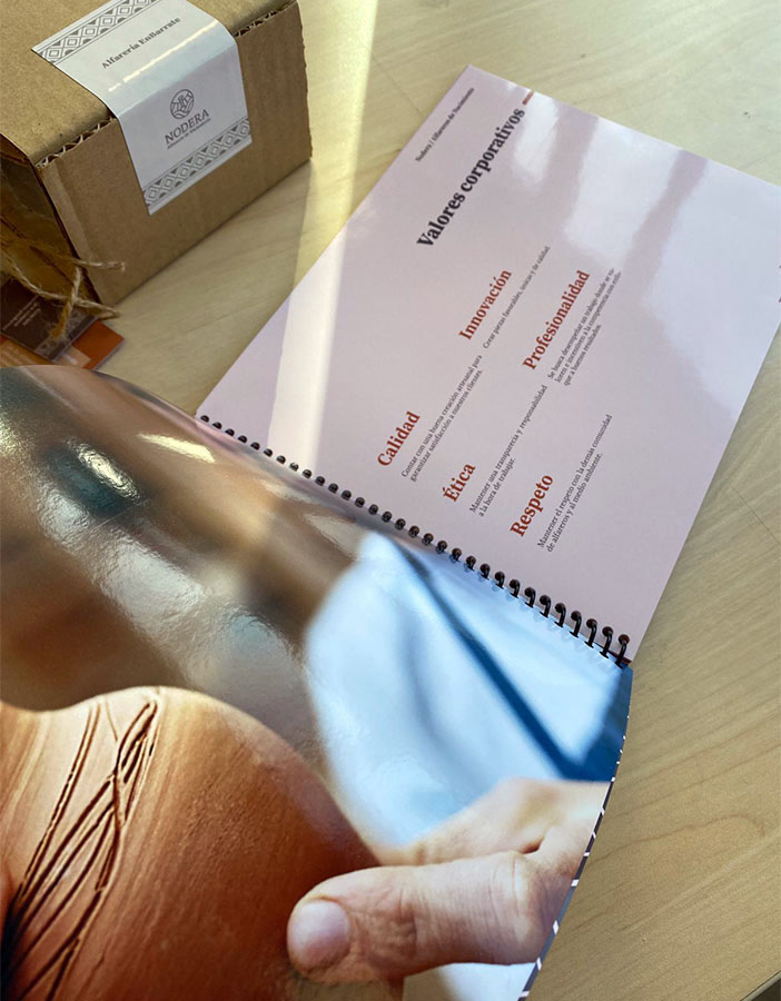 Identidad Visual para Alfareros de Nacimiento