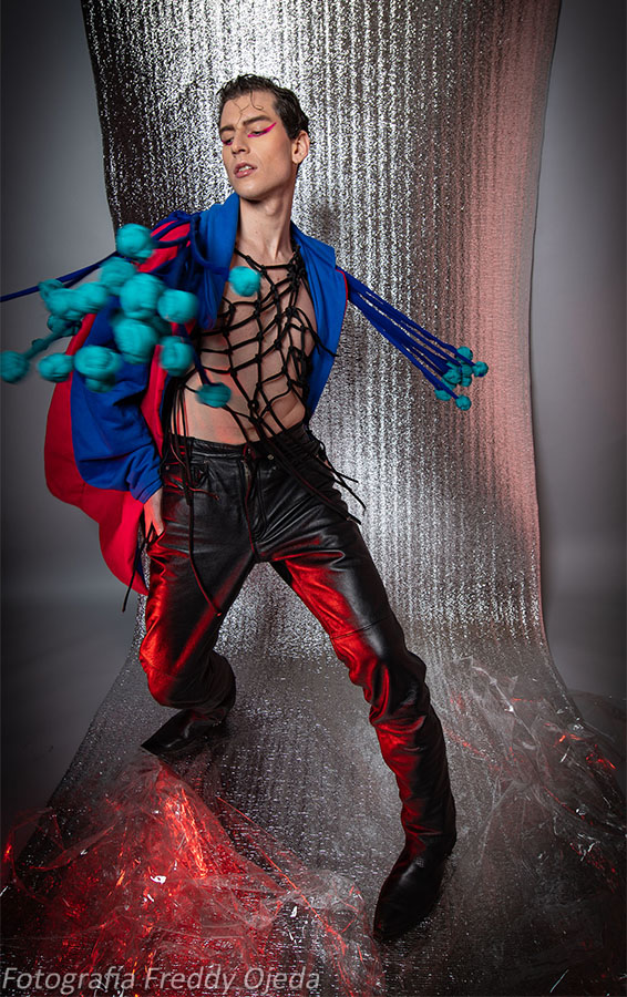 Desarrollo de Colecciones MATÍAS HERNÁN