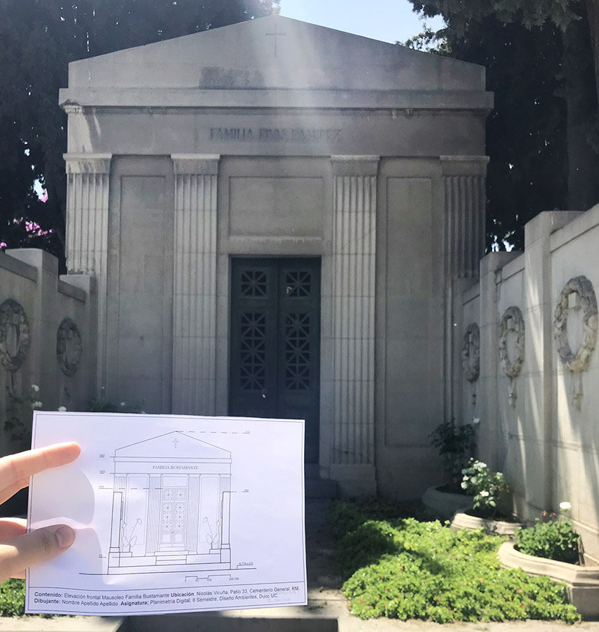 Mausoleos Calle Nicolás Vicuña (Cementerio General)