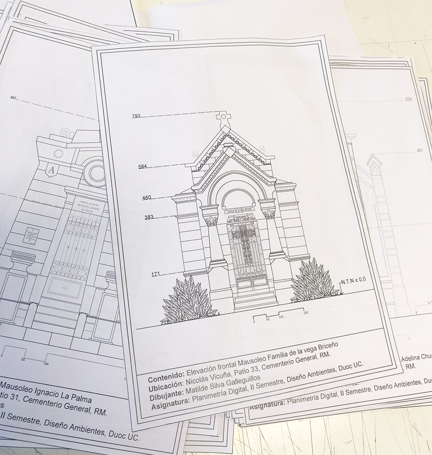 Mausoleos Calle Nicolás Vicuña (Cementerio General)