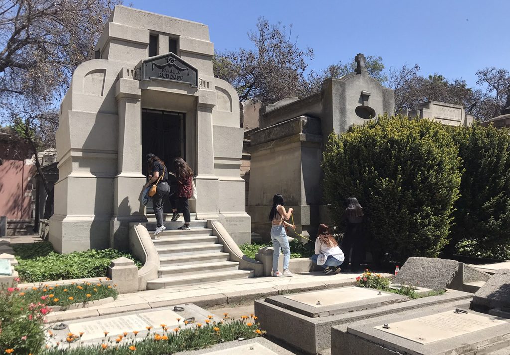 Mausoleos Calle Nicolás Vicuña (Cementerio General)