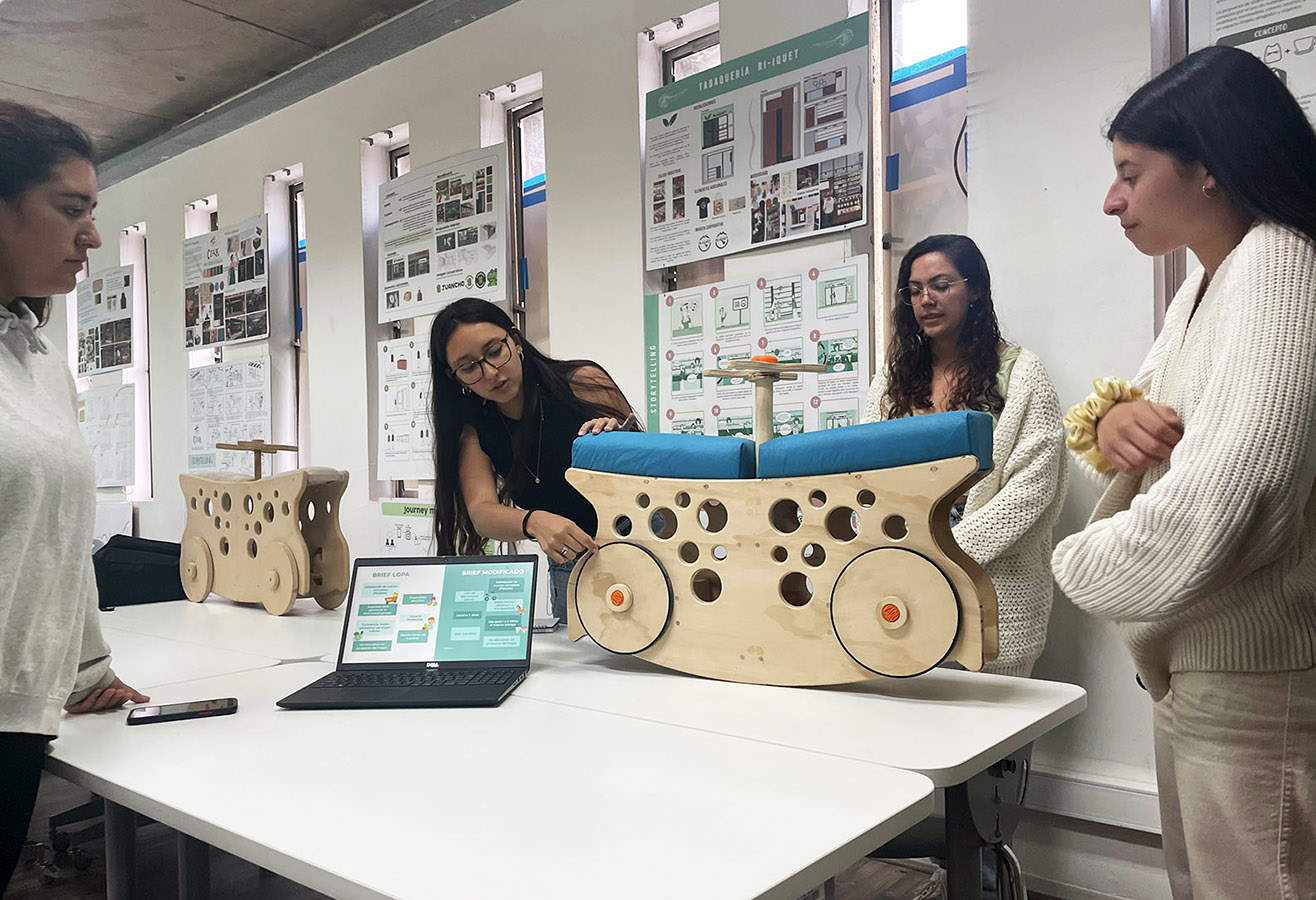 Diseño de Juguetes Recreativos Infantiles