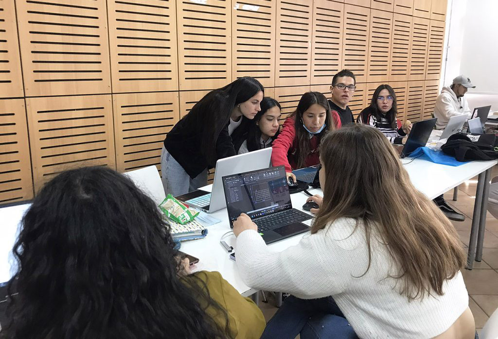 Hogar Jesús Crucificado (de Fundación Las Rosas)