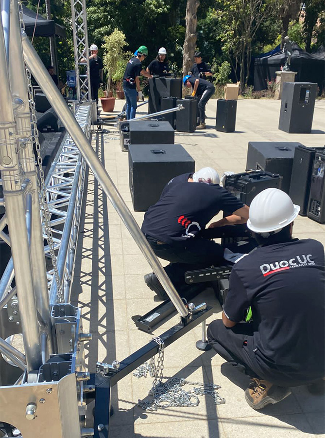 Indumentaria Laboral para Sonidistas que Asisten Eventos