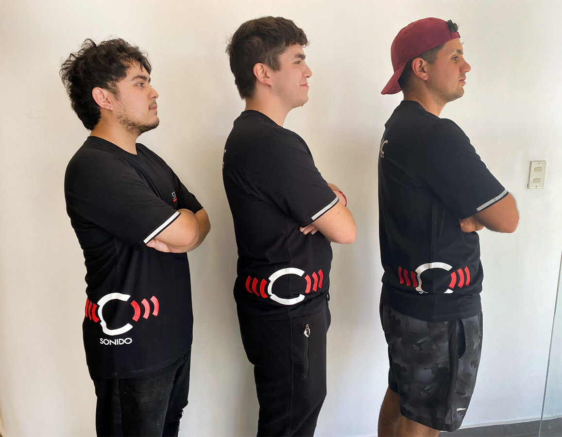 Indumentaria Laboral para Sonidistas que Asisten Eventos