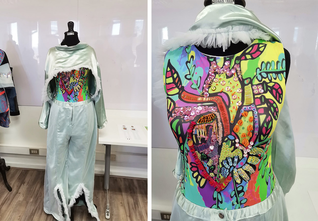 Vestuario Pascuala Ilabaca y Espe Abstracto