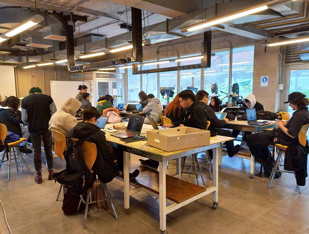 Pedro del Río Zañartu Recibe a Violeta Parra