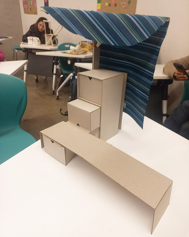 Diseño Servicio Vendedores Ambulantes Calle Pedro Montt / Valparaíso