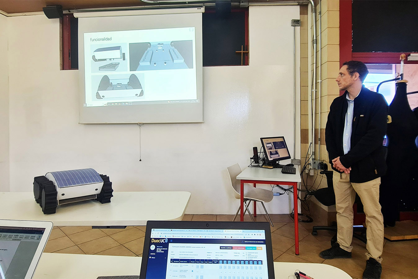 PROYECTO PROFESIONAL / Servicios y Productos de Diseño