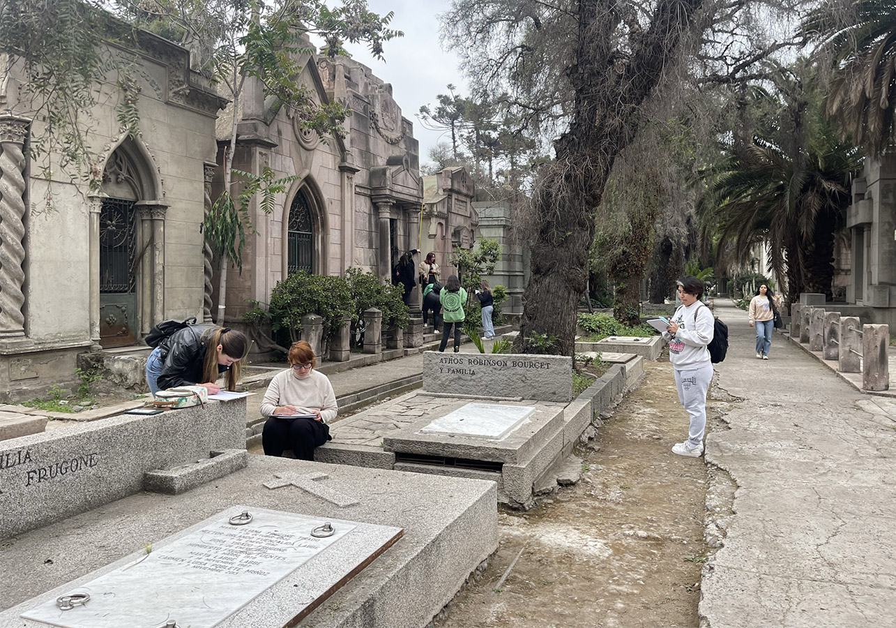 Levantamiento Planimetría Elevaciones Mausoleos Cementerio General