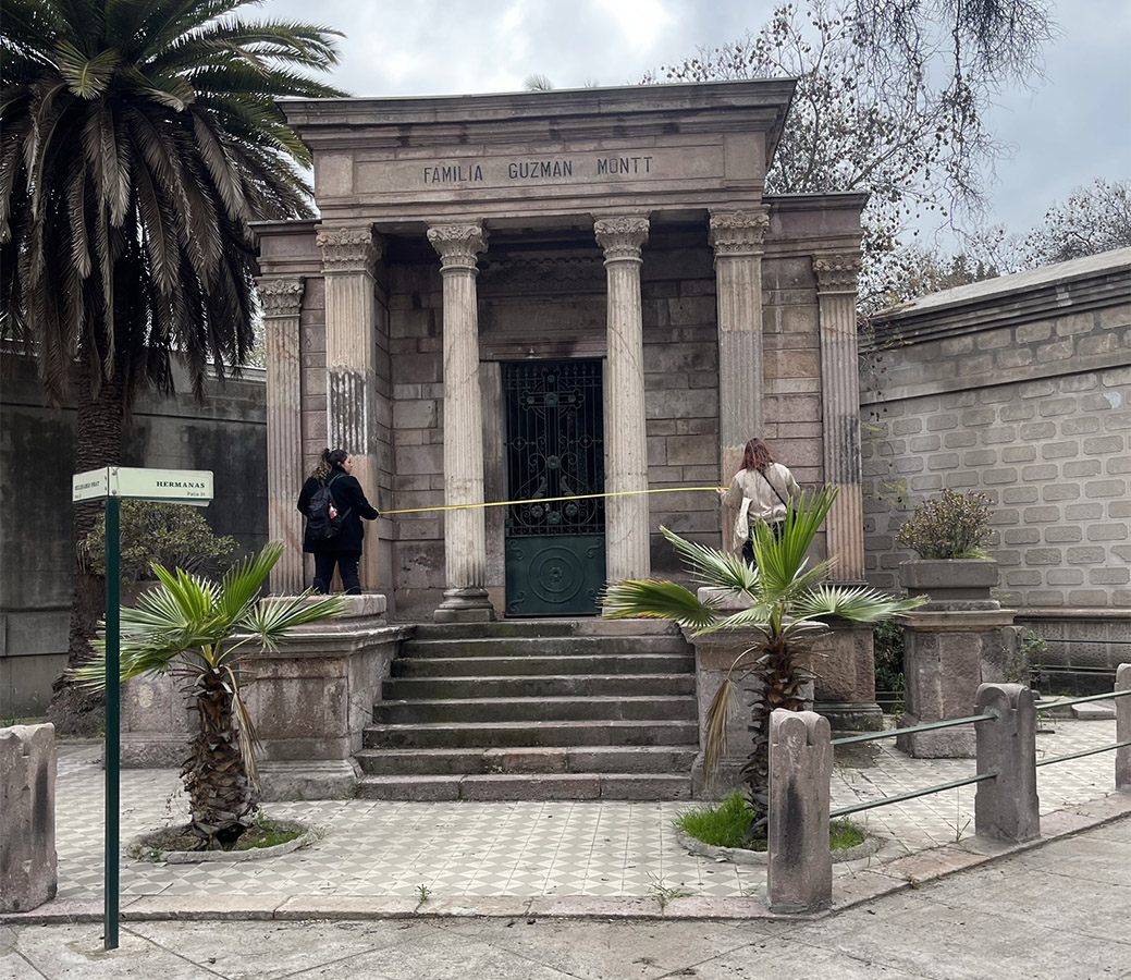 Levantamiento Planimetría Elevaciones Mausoleos Cementerio General