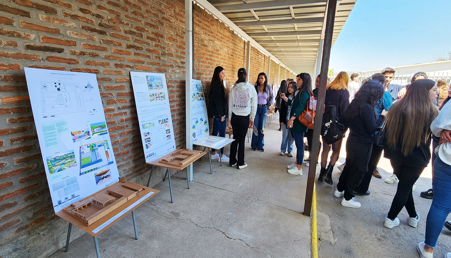 Mejoramiento Espacios Exteriores Colegio Andalién
