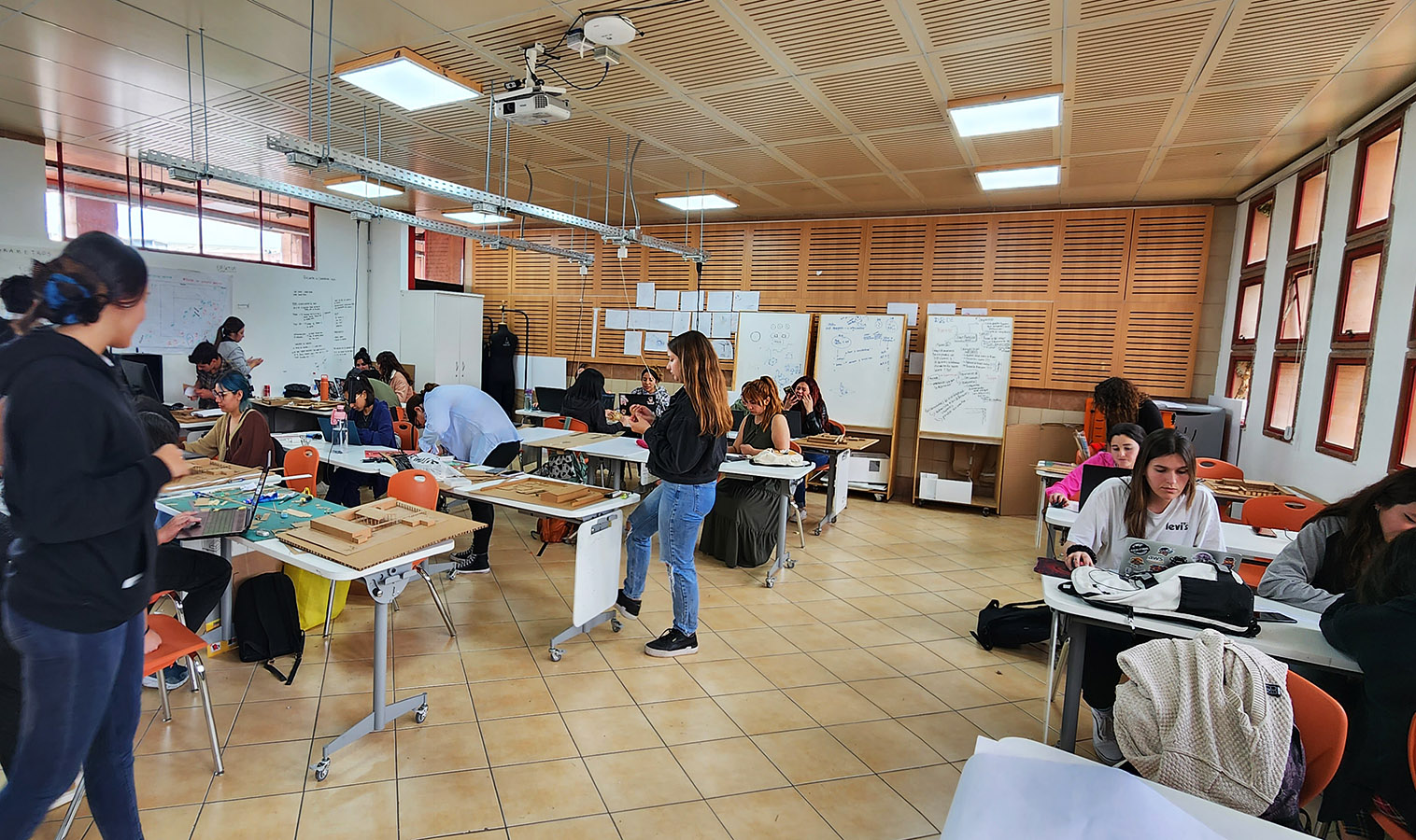 Mejoramiento Espacios Exteriores Colegio Andalién