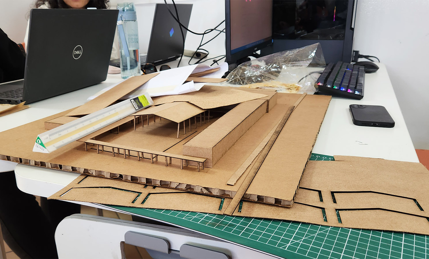 Mejoramiento Espacios Exteriores Colegio Andalién