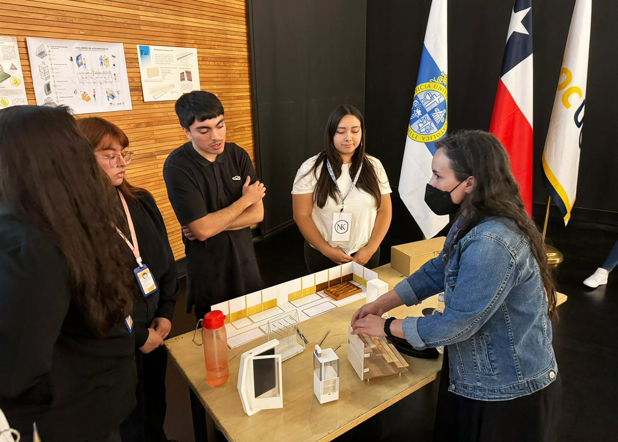 Fundación Angloamérica / Liceo Politécnico San Joaquín