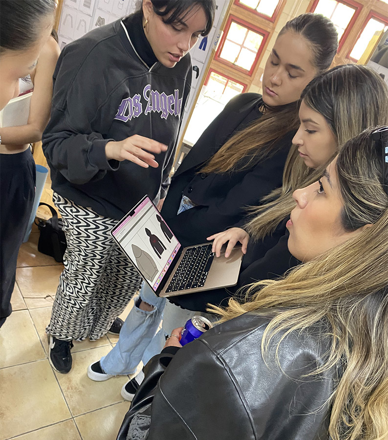 Proyecto Moda DOS LOBOS