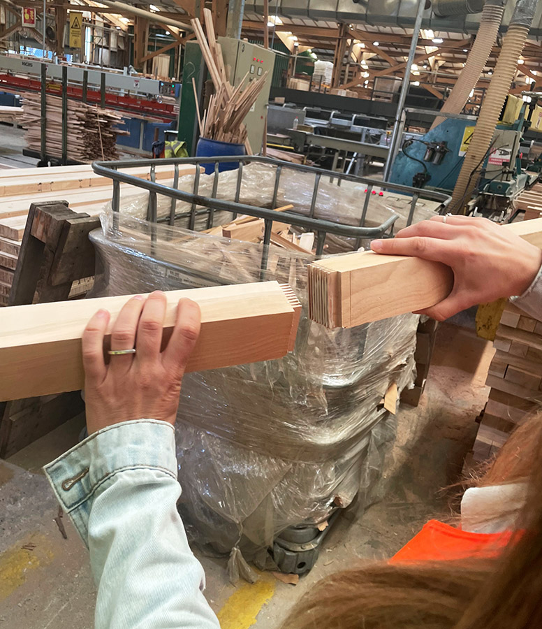 Mobiliario Armable en Madera de Lenga