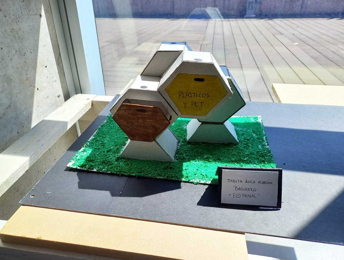 Mobiliario Urbano para Parque Pedro del Río Zañartu