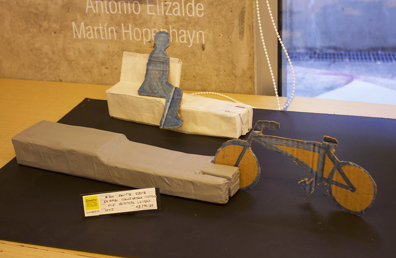 Mobiliario Urbano para Parque Pedro del Río Zañartu