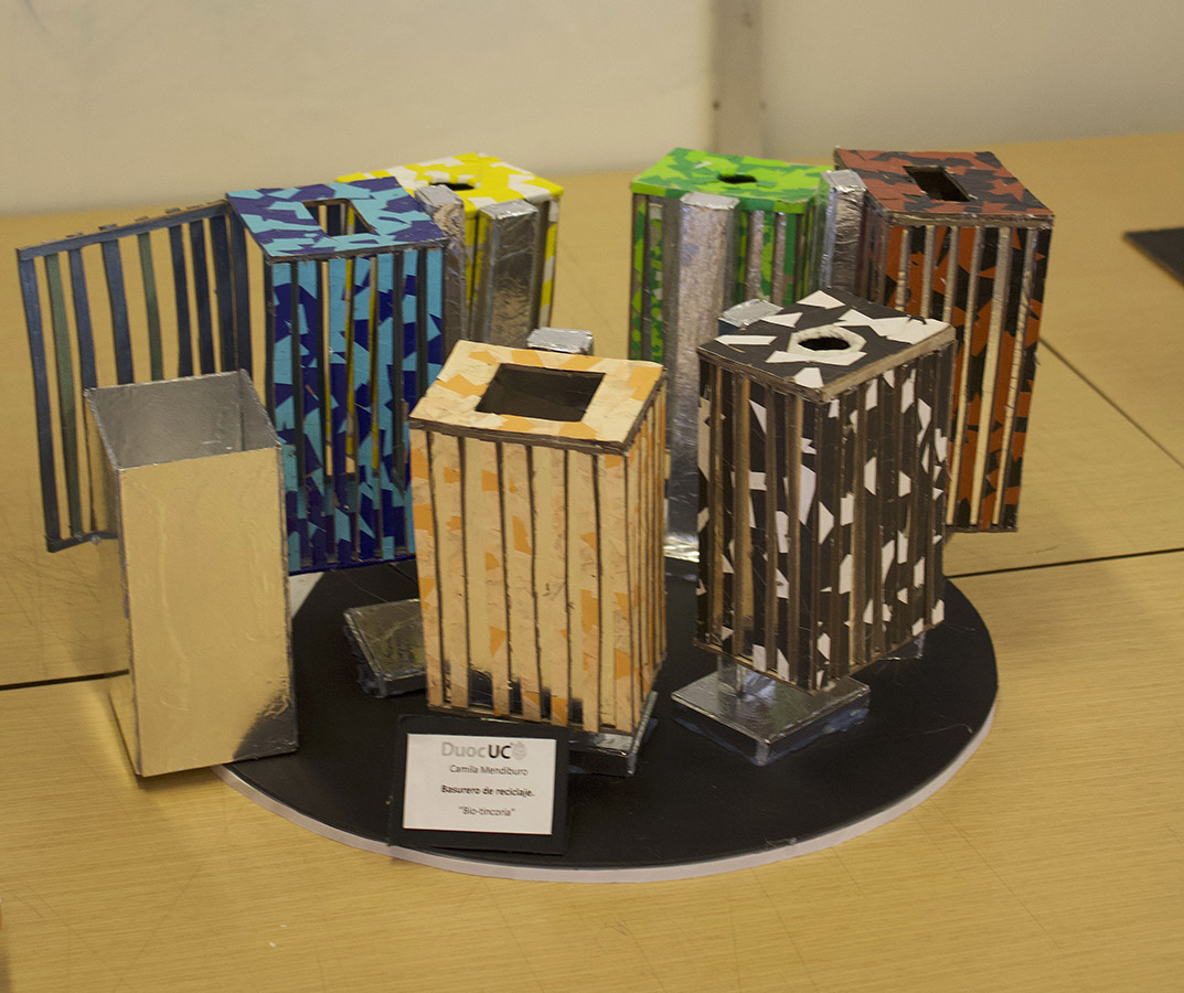 Mobiliario Urbano para Parque Pedro del Río Zañartu