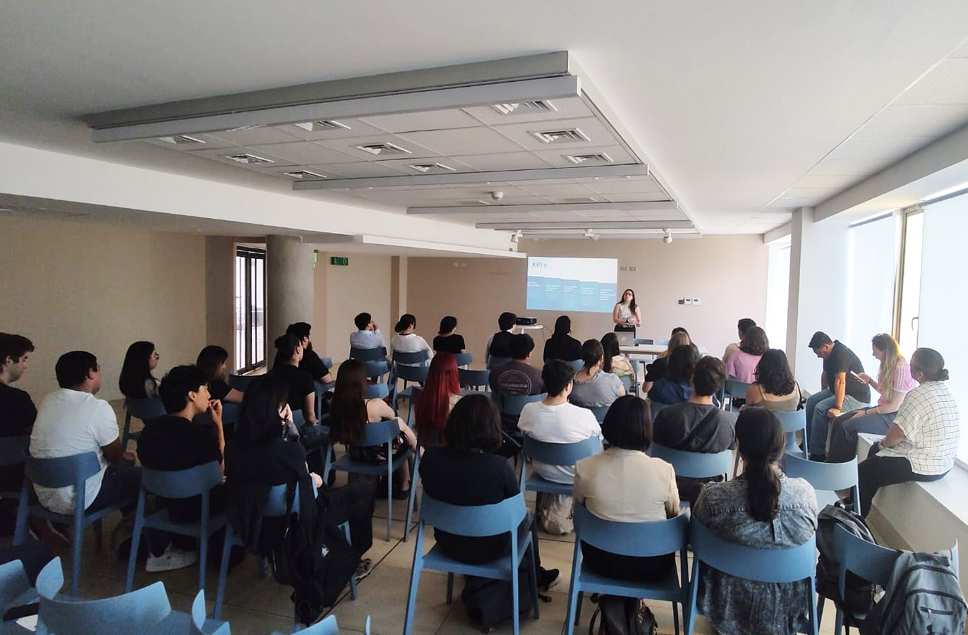 Rediseño Web Responsivo Club Deportivo UC y Club House