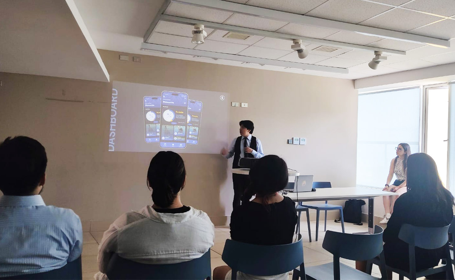 Rediseño Web Responsivo Club Deportivo UC y Club House