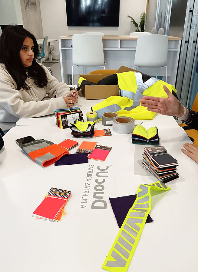 Diseño de Chaquetas de Alta Visibilidad