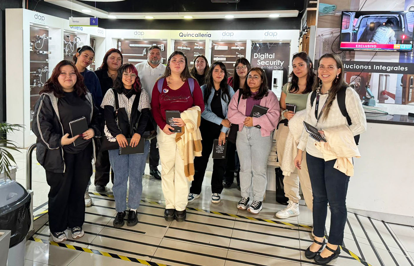 Diseño Vitrina Dap Ducasse Alameda