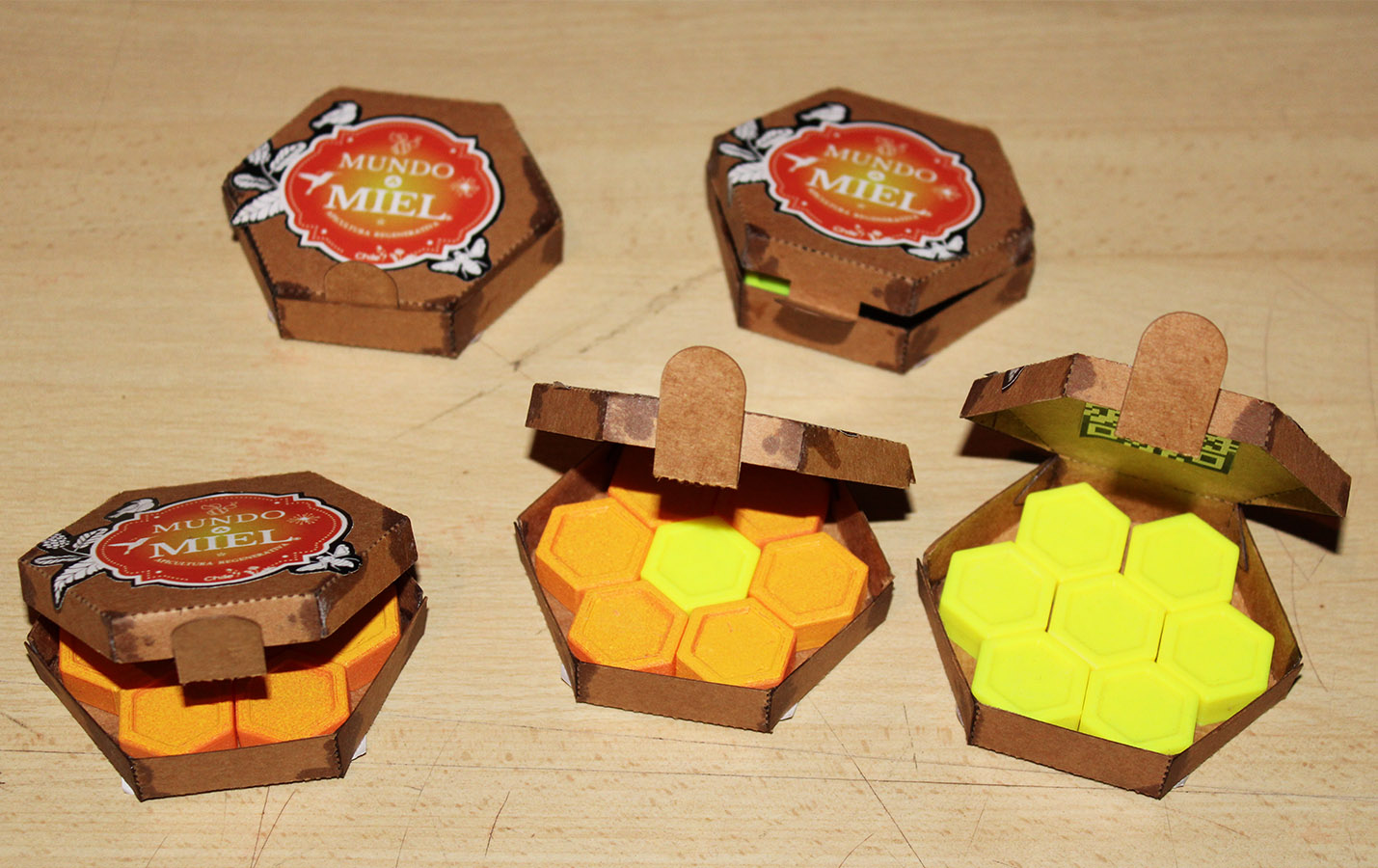 Proyecto Colaborativo Mundo Miel La Colmena Glamping