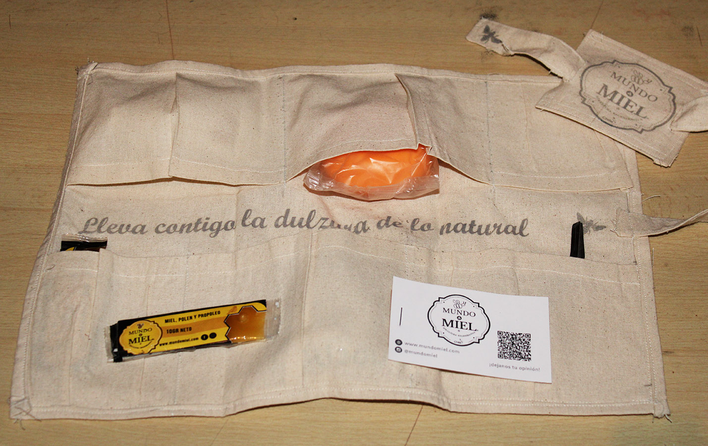 Proyecto Colaborativo Mundo Miel La Colmena Glamping