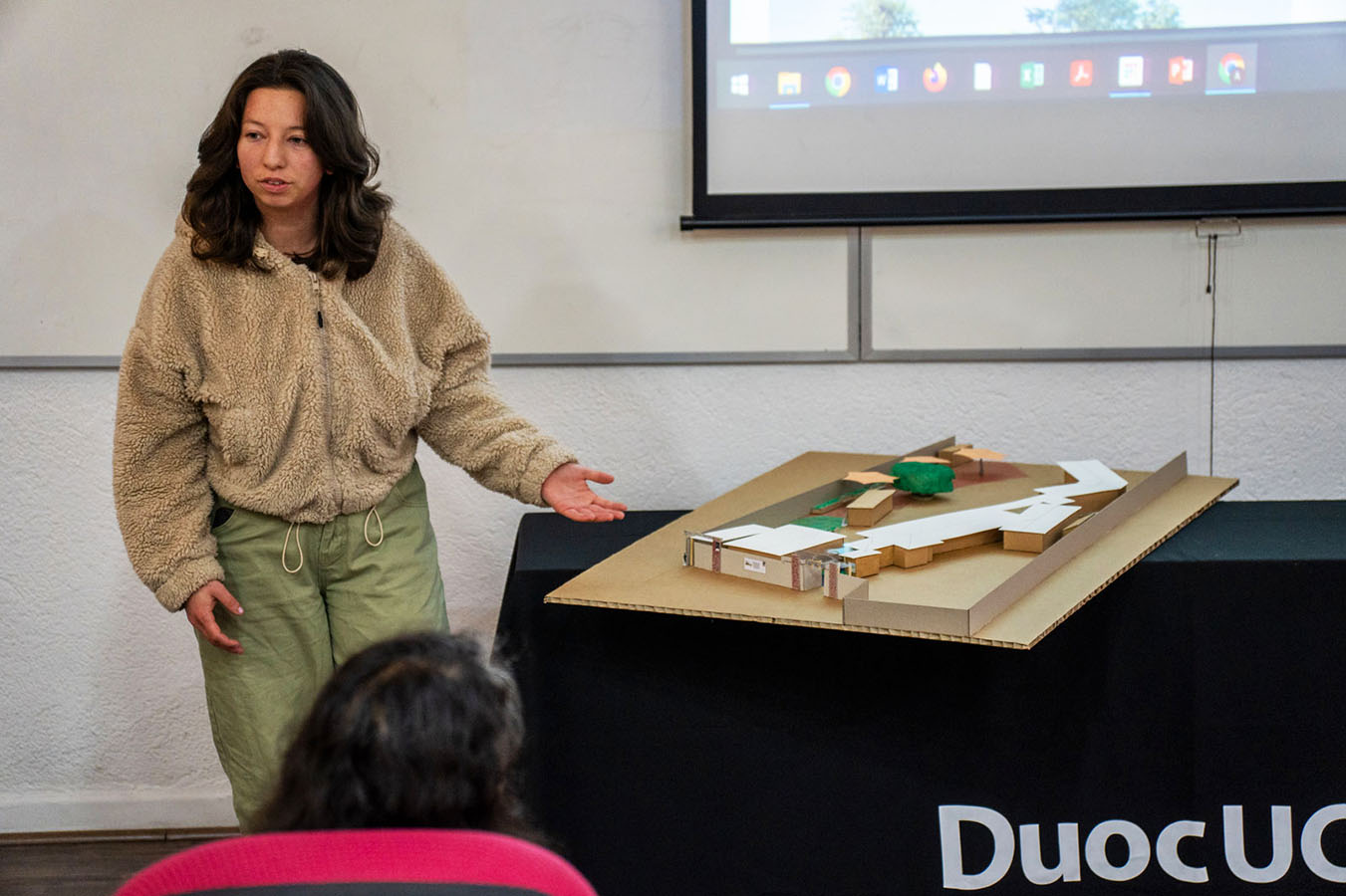 Habilitación Espacios Exteriores Liceo Juan Rusque