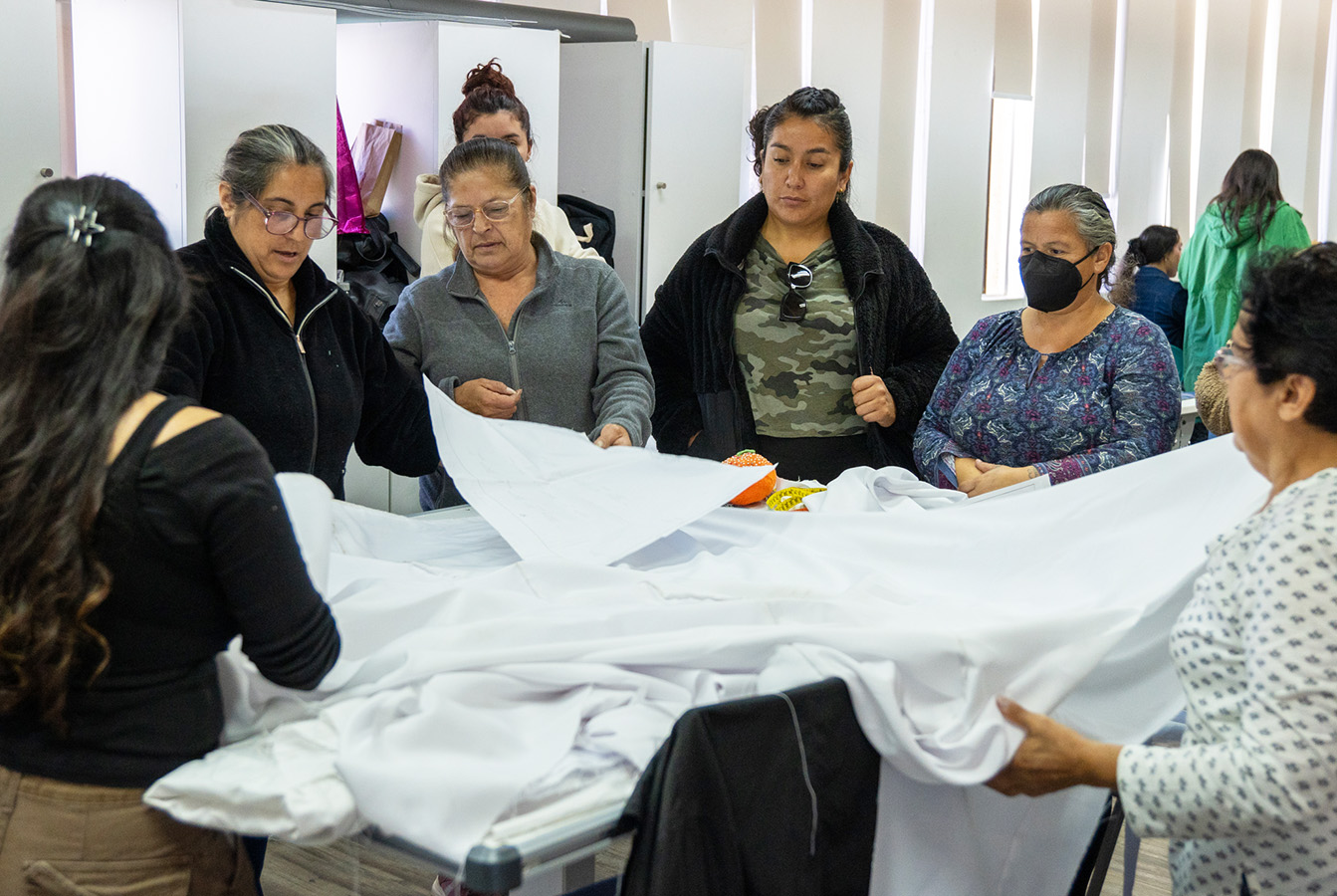 Taller Manualidades y Confección de Elementos para tu Hogar / Vecinas El Salto