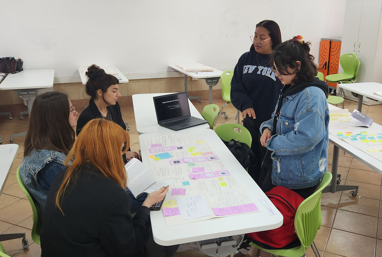 Lanzamiento Colectivo DAS