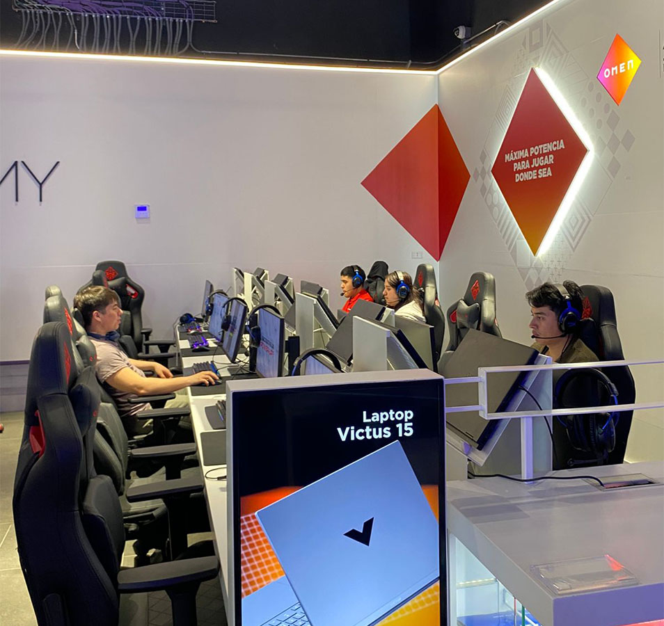 Señalización Evento Movistar Game Club Madrugaming