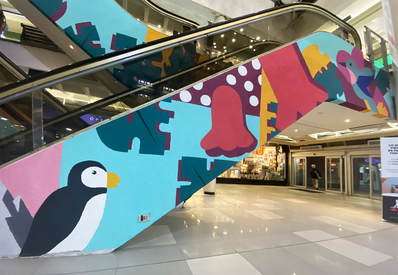 Intervención Plaza Los Maitenes, Mural Decorativo Apumanque