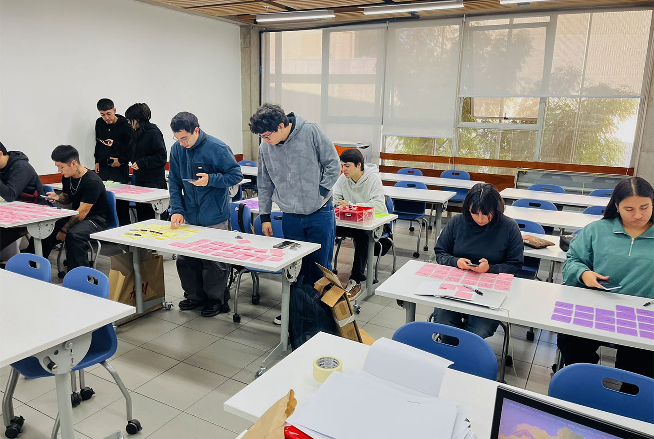 Elementos de Ayuda Diaria para Gente Adulta