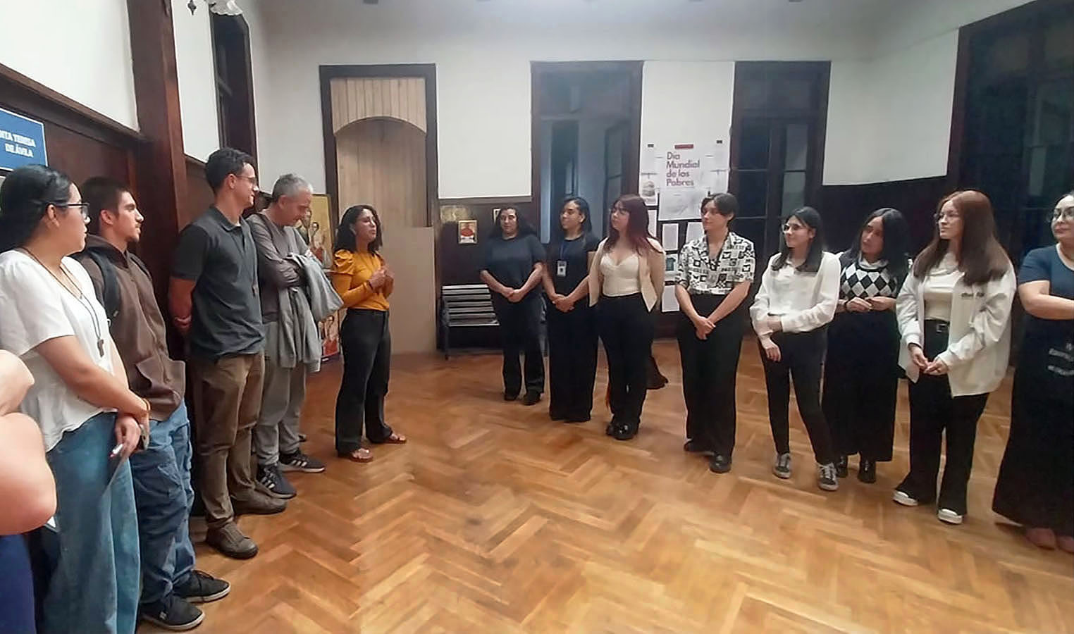 Equipamiento Interior para Mejorar Experiencia de Usuarios Comunidad Shalom