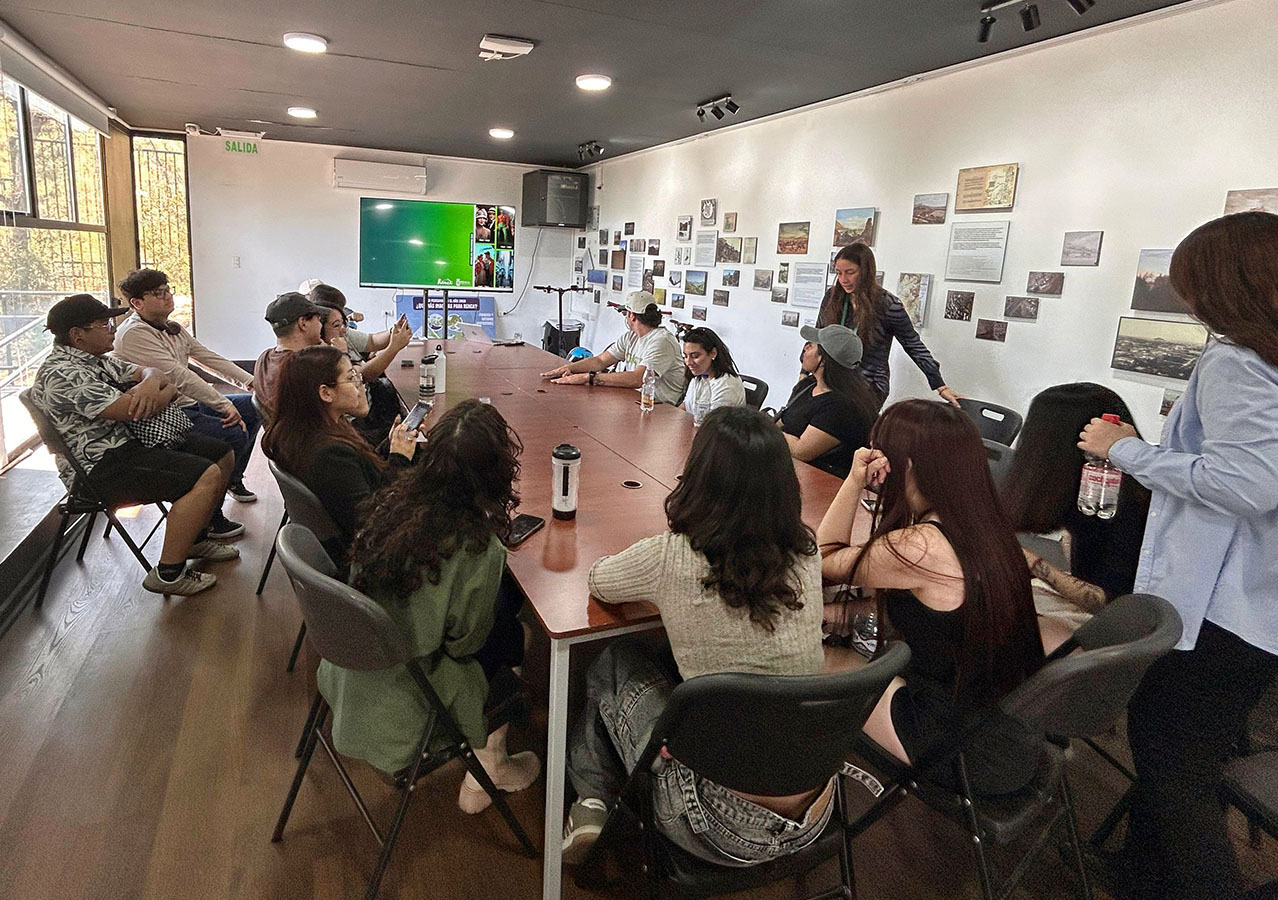 Stand Modular con Enfoque Sustentable para Emprendedores e Instituciones de Renca