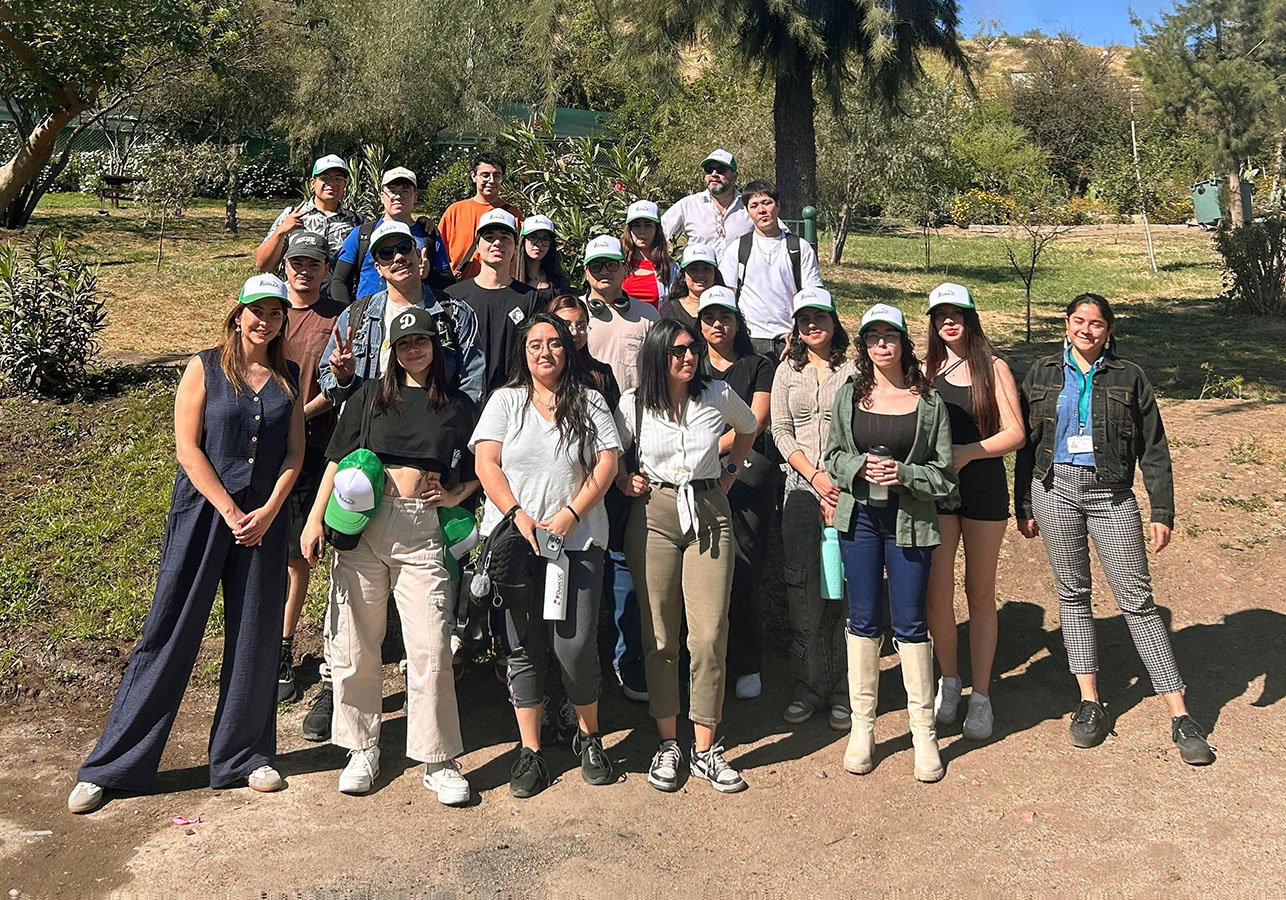 Stand Modular con Enfoque Sustentable para Emprendedores e Instituciones de Renca