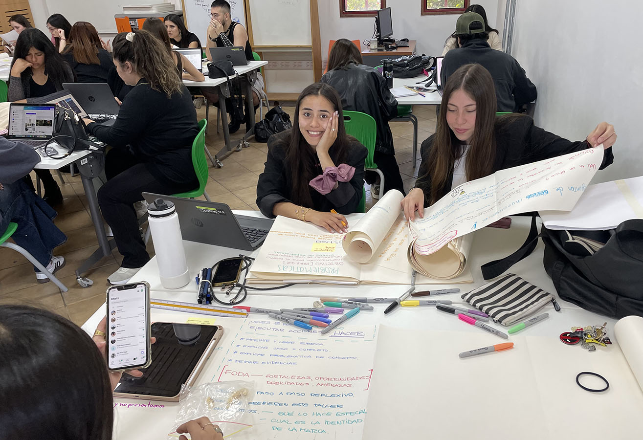 Experiencia Espacial de un Taller de Oficios