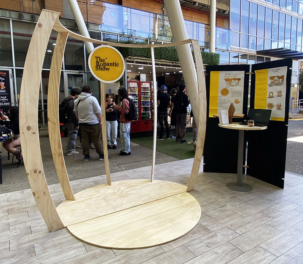 ROPANTIC SHOW Moda Circular – Diseñando Experiencias Efímeras