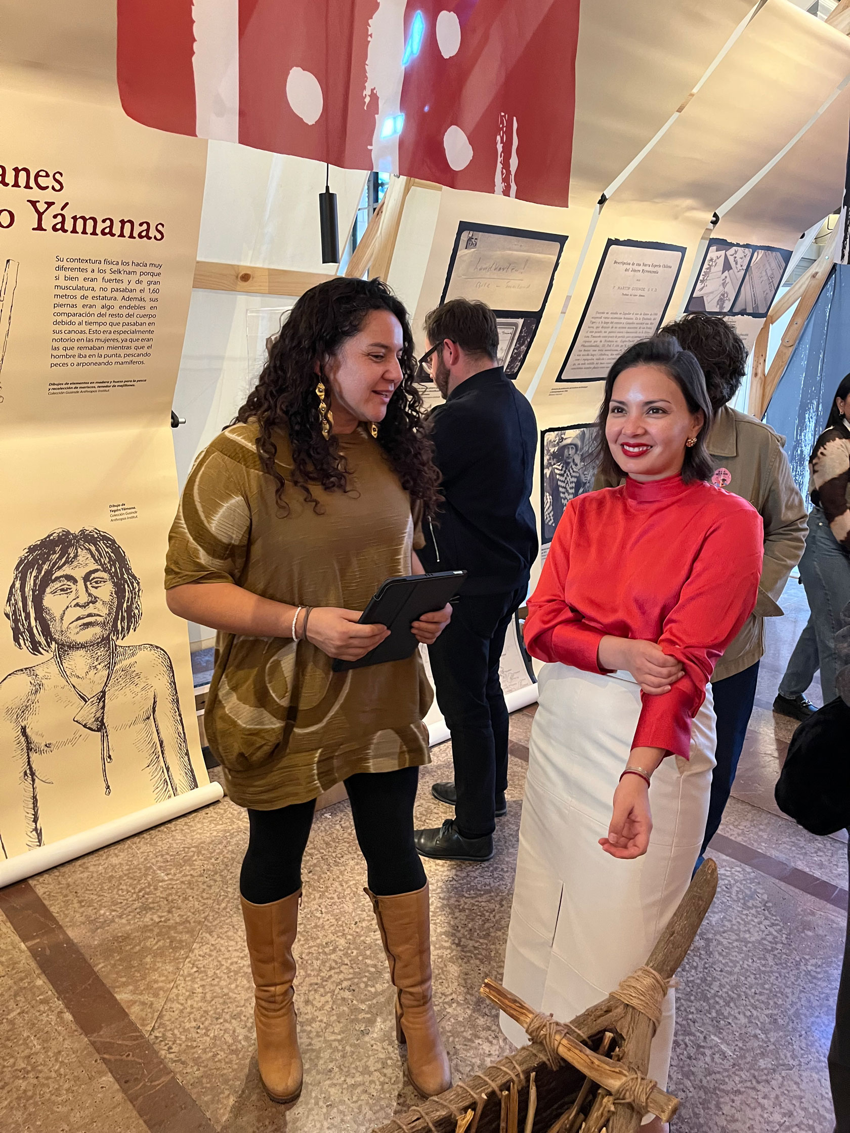 Exposición «Historia de una huella. Gusinde y los fueguinos»