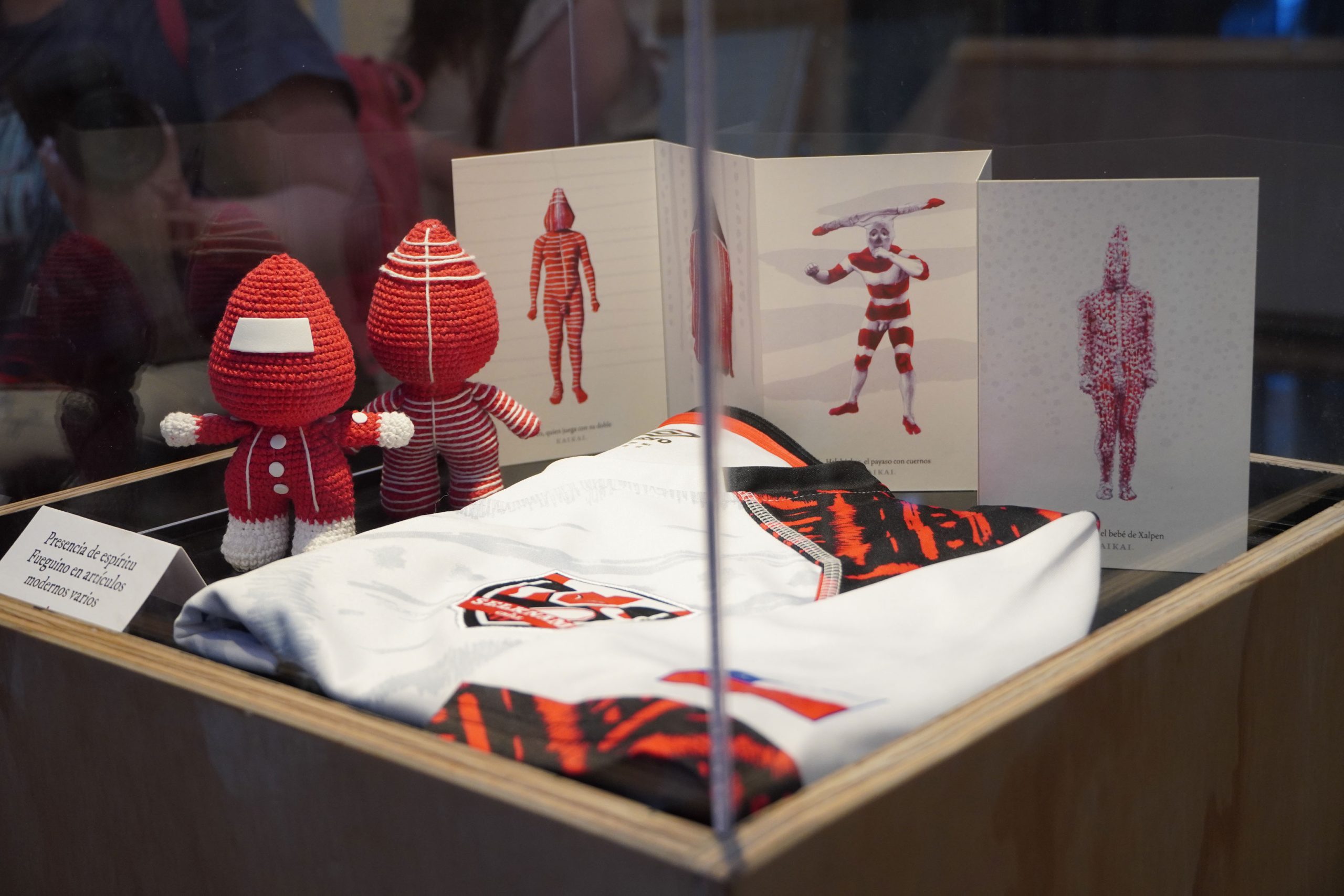 Exposición «Historia de una huella. Gusinde y los fueguinos»