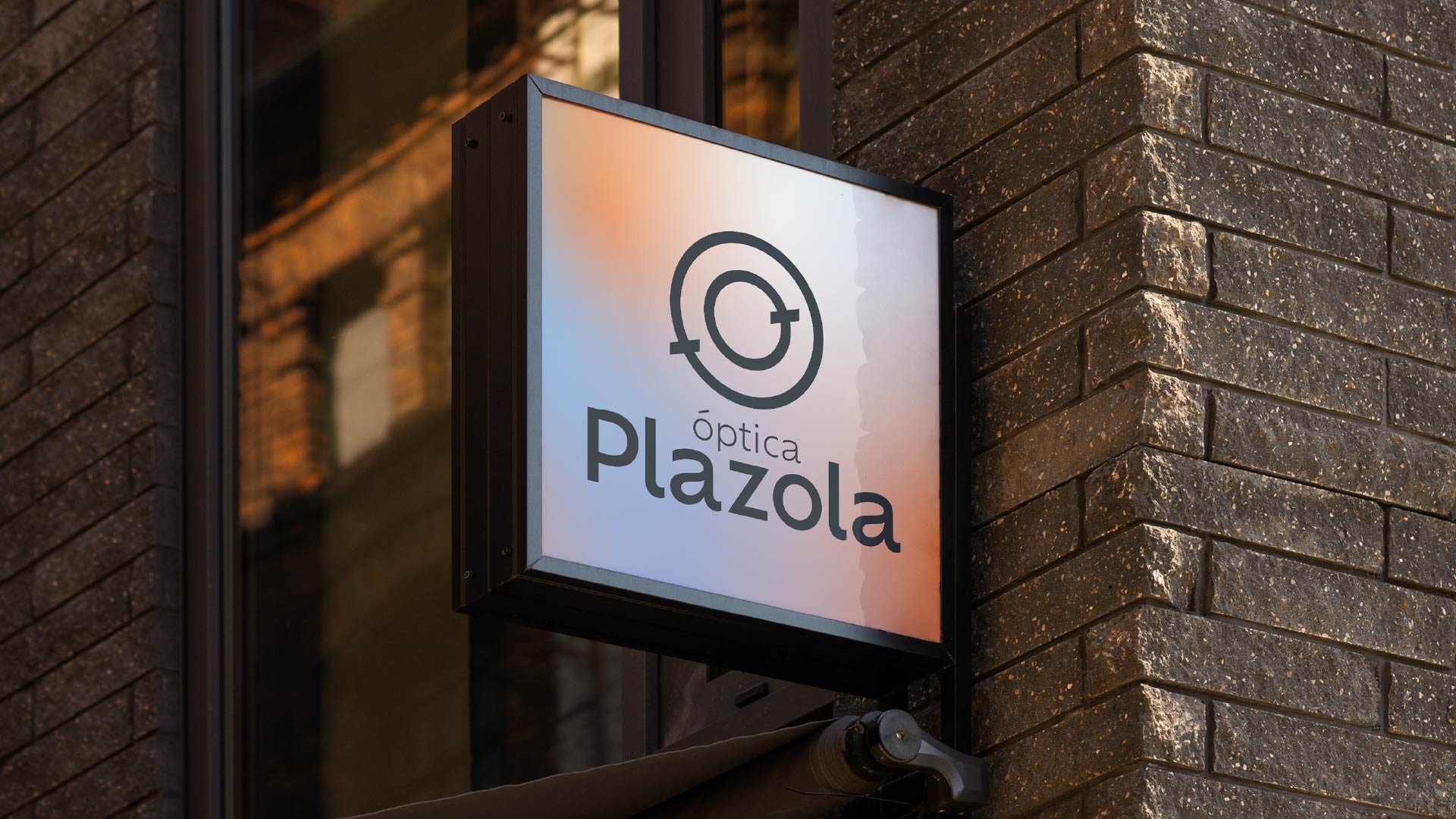 Una nueva mirada – Rebranding Óptica Plazola
